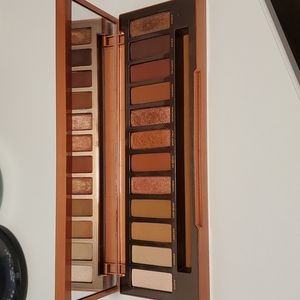 Urban Decay Naked Heat